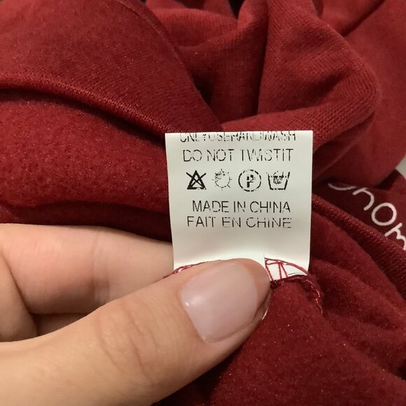 Gardener Christmas Sweatshirt Just Hangin' With My Gnomies Large Funny Sweater - Picture 7 of 9